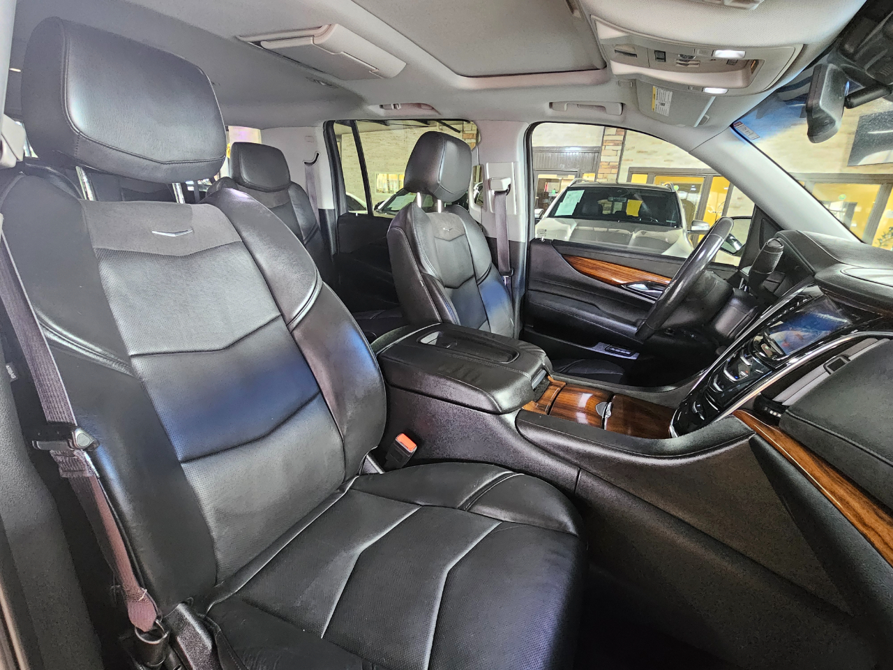 Cadillac Escalade ESV 4WD 4dr Premium 2015