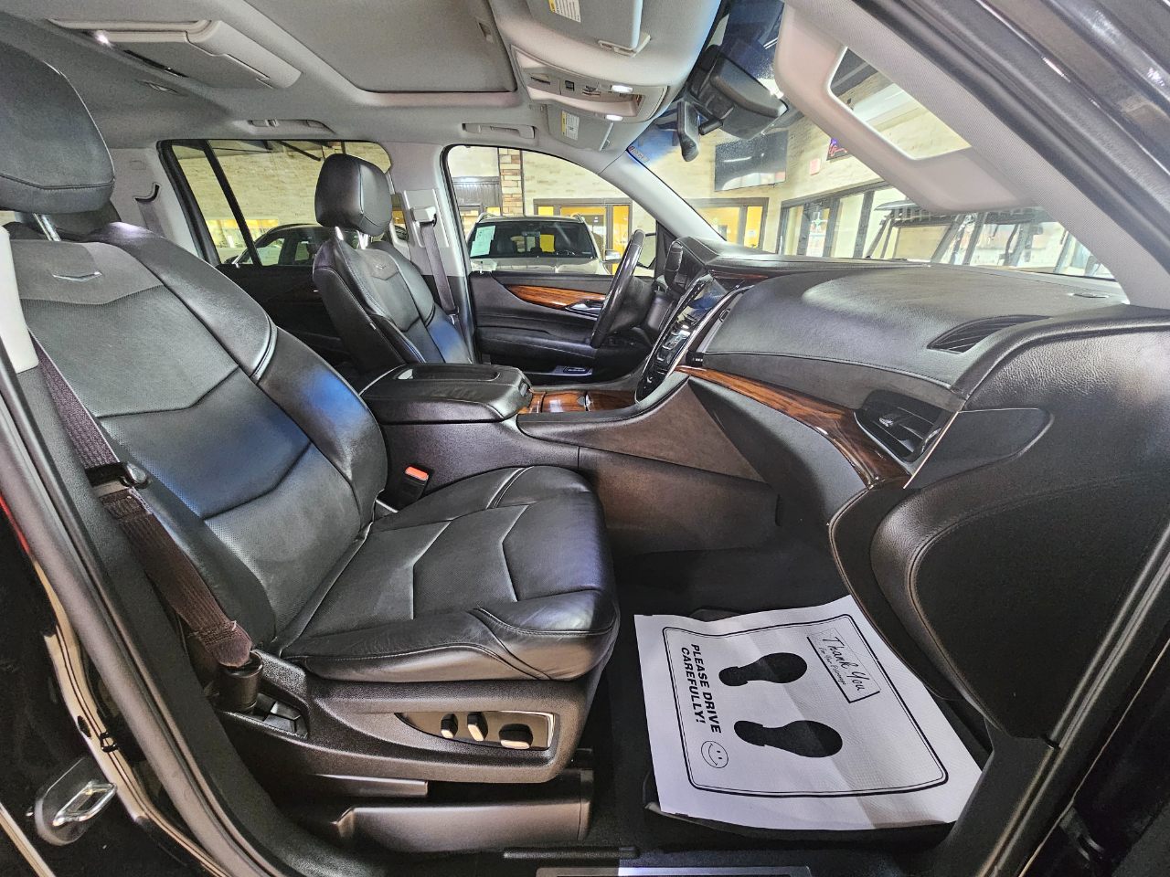 Cadillac Escalade ESV 4WD 4dr Premium 2015