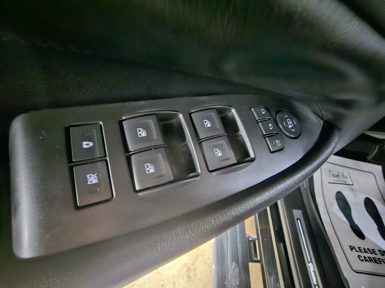 Cadillac Escalade ESV 4WD 4dr Premium 2015