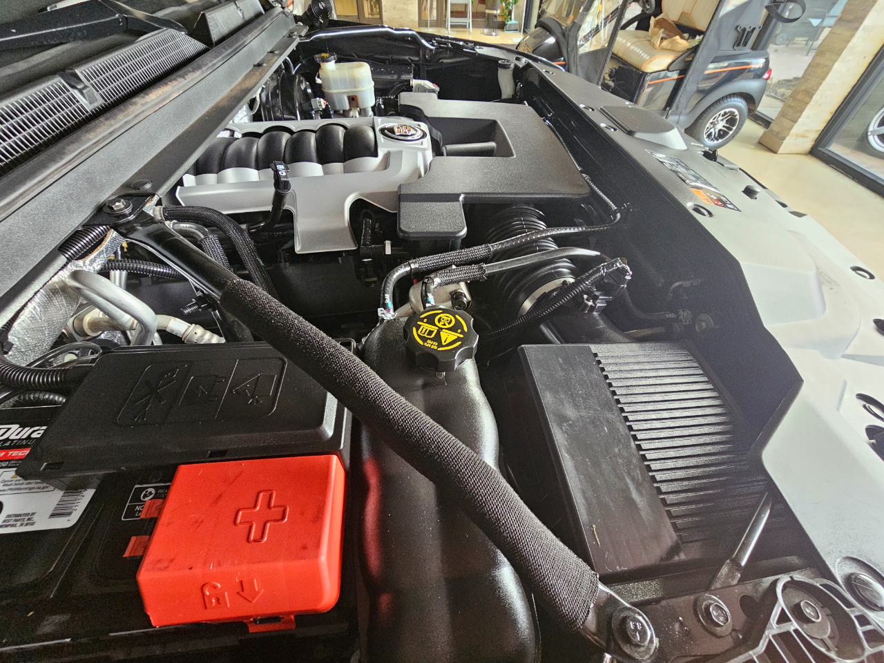 Cadillac Escalade ESV 4WD 4dr Premium 2015