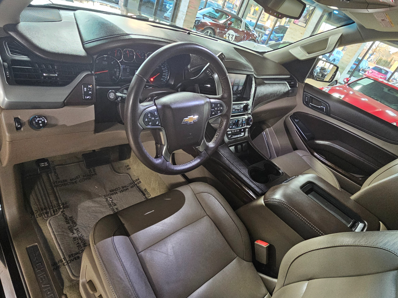 Chevrolet Suburban 2WD 4dr 1500 LT 2018