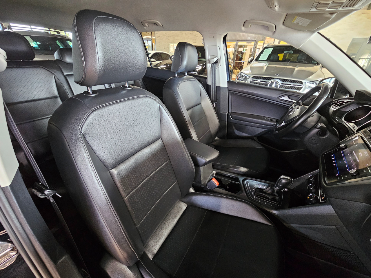 Volkswagen Tiguan 2.0T SE FWD 2019