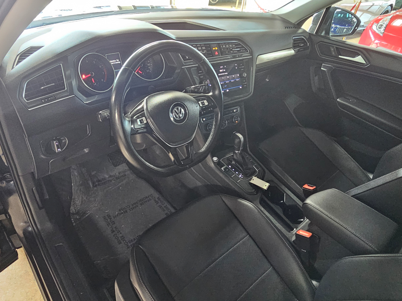 Volkswagen Tiguan 2.0T SE FWD 2019