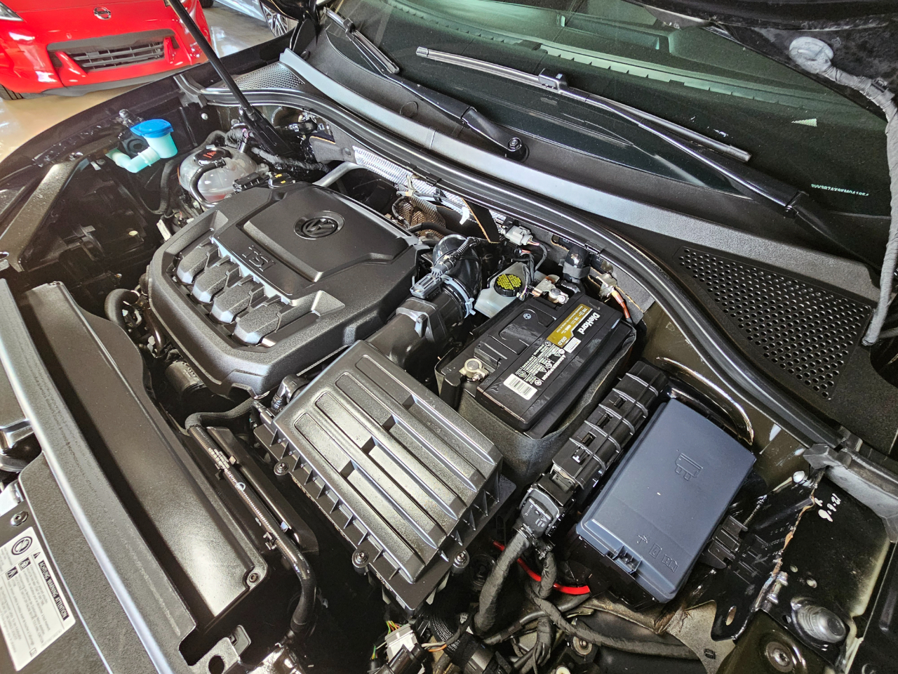 Volkswagen Tiguan 2.0T SE FWD 2019