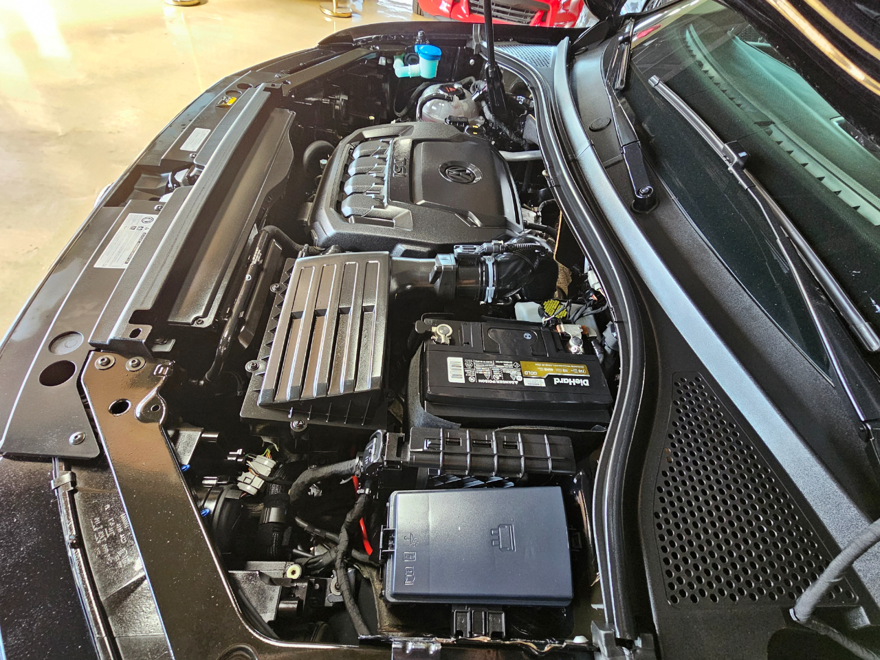 Volkswagen Tiguan 2.0T SE FWD 2019