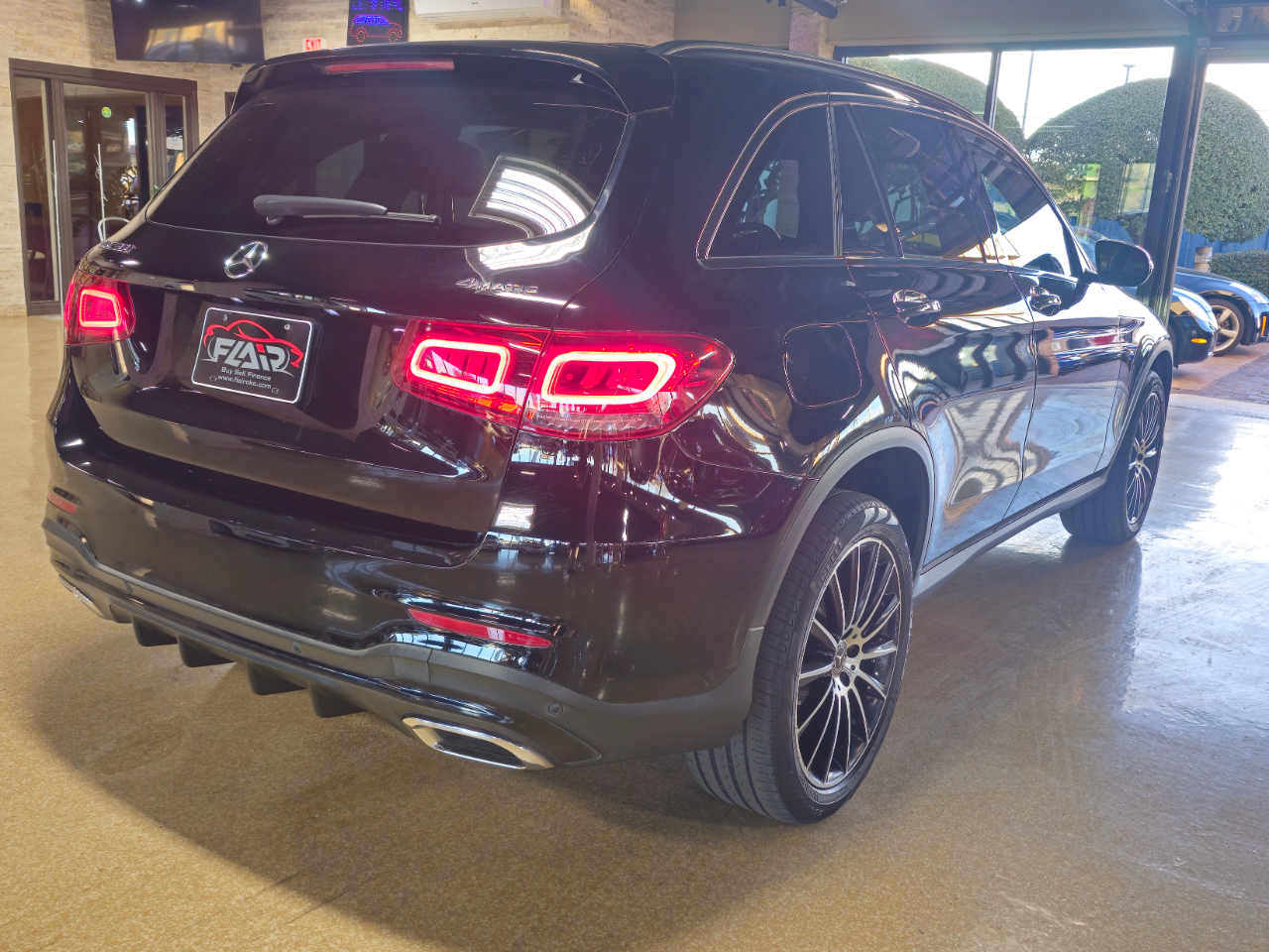 Mercedes-Benz GLC GLC 300 4MATIC SUV 2022