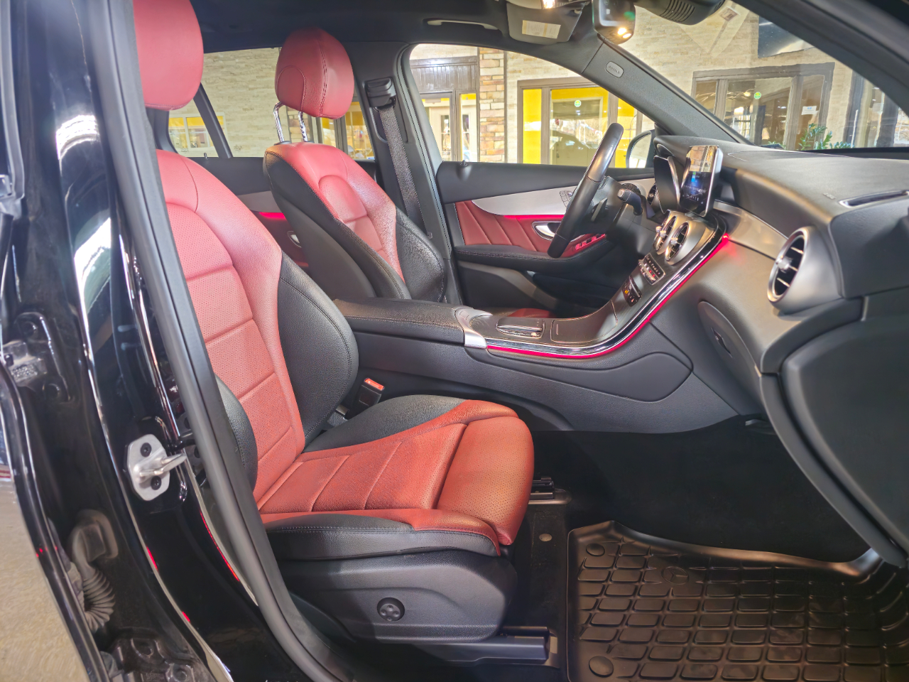 Mercedes-Benz GLC GLC 300 4MATIC SUV 2022