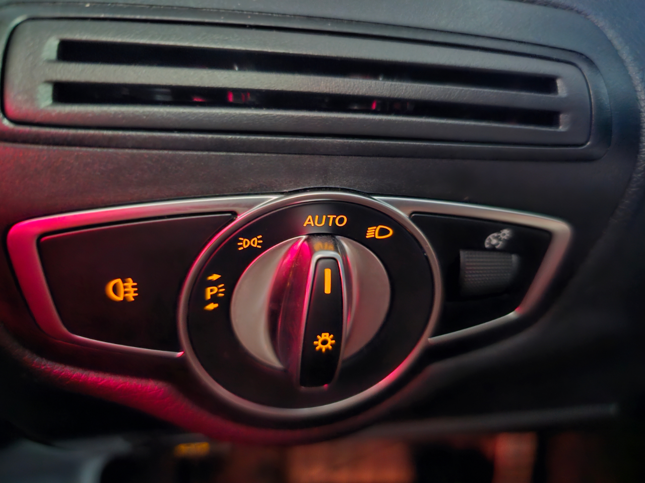 Mercedes-Benz GLC GLC 300 4MATIC SUV 2022