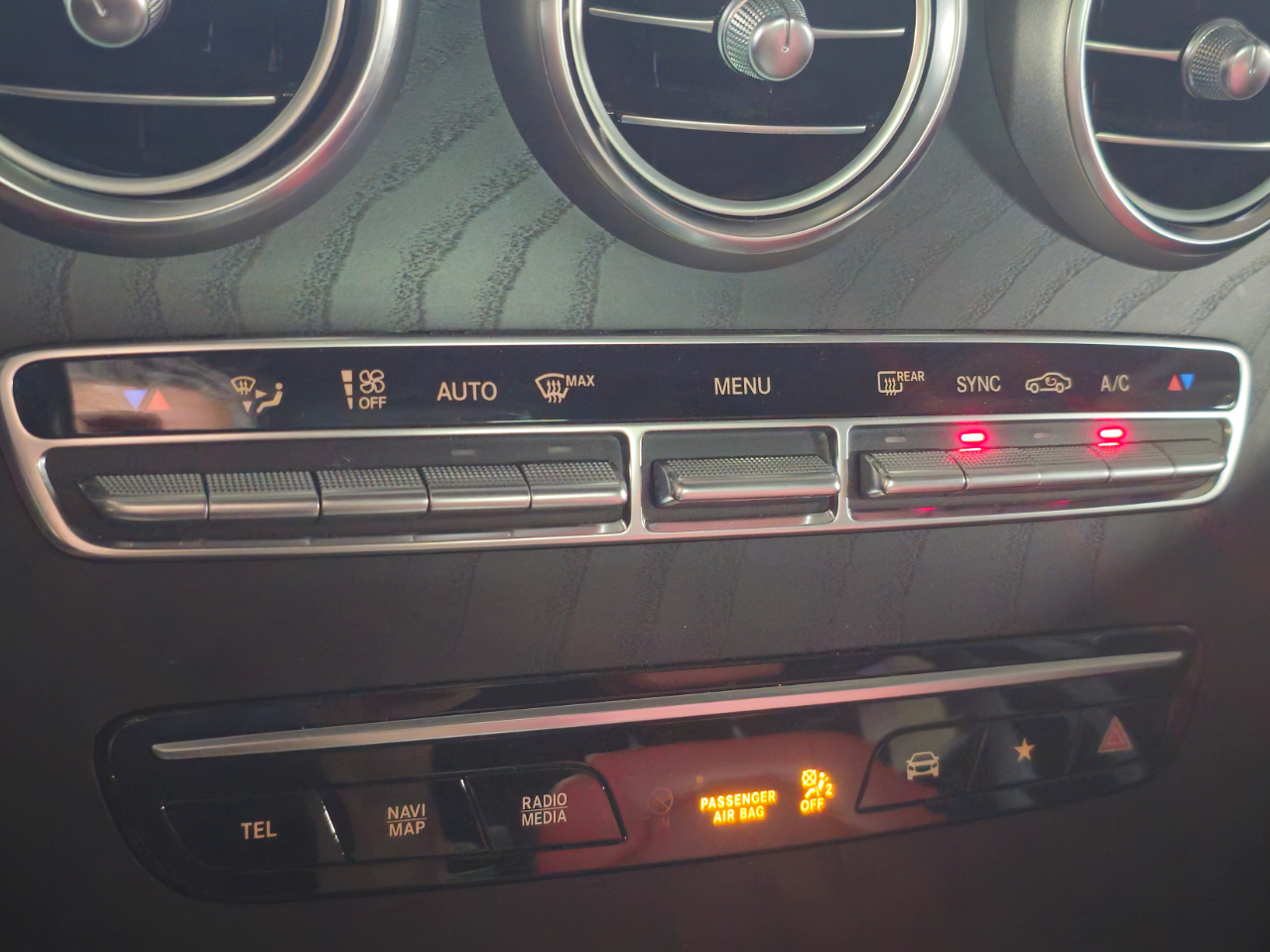 Mercedes-Benz GLC GLC 300 4MATIC SUV 2022