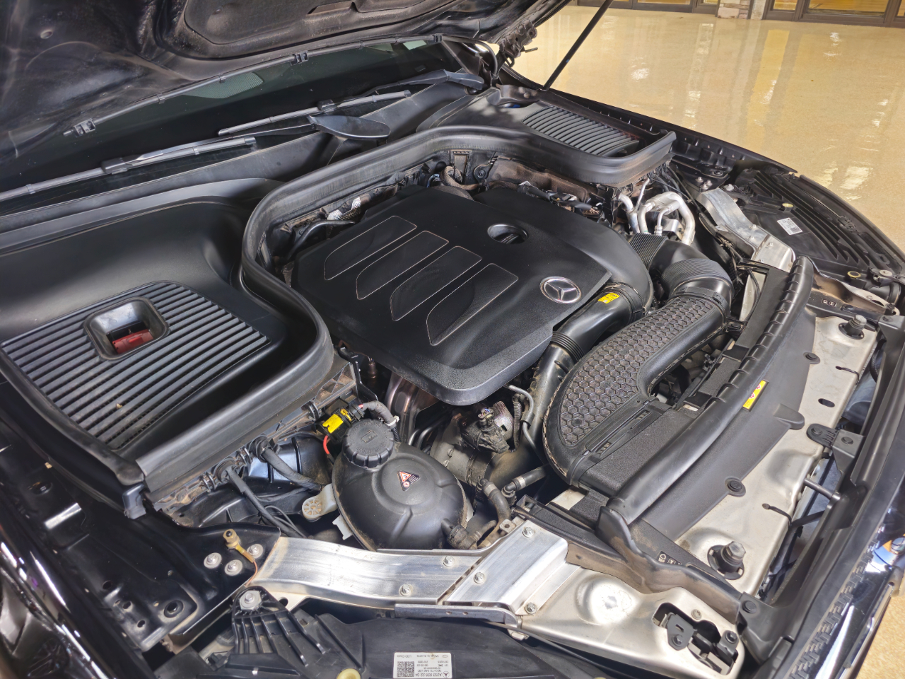 Mercedes-Benz GLC GLC 300 4MATIC SUV 2022