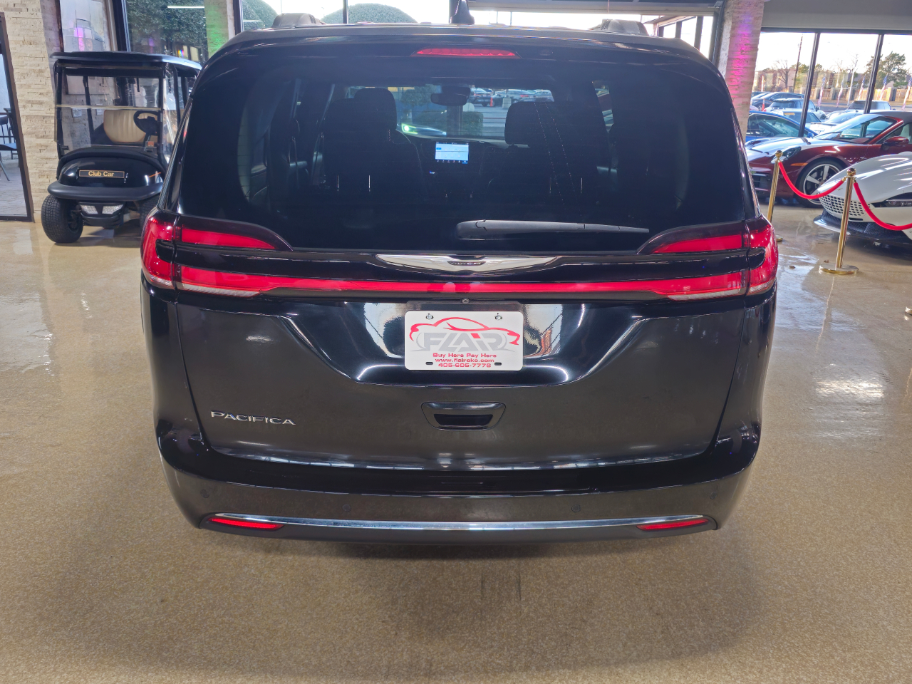 Chrysler Pacifica Touring FWD 2021