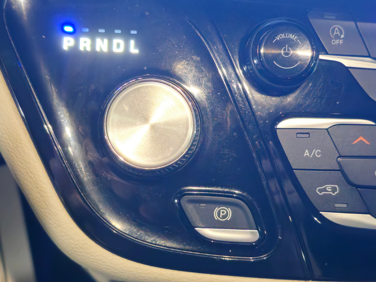 Chrysler Pacifica Touring FWD 2021