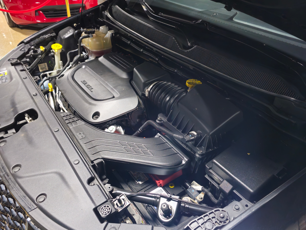 Chrysler Pacifica Touring FWD 2021