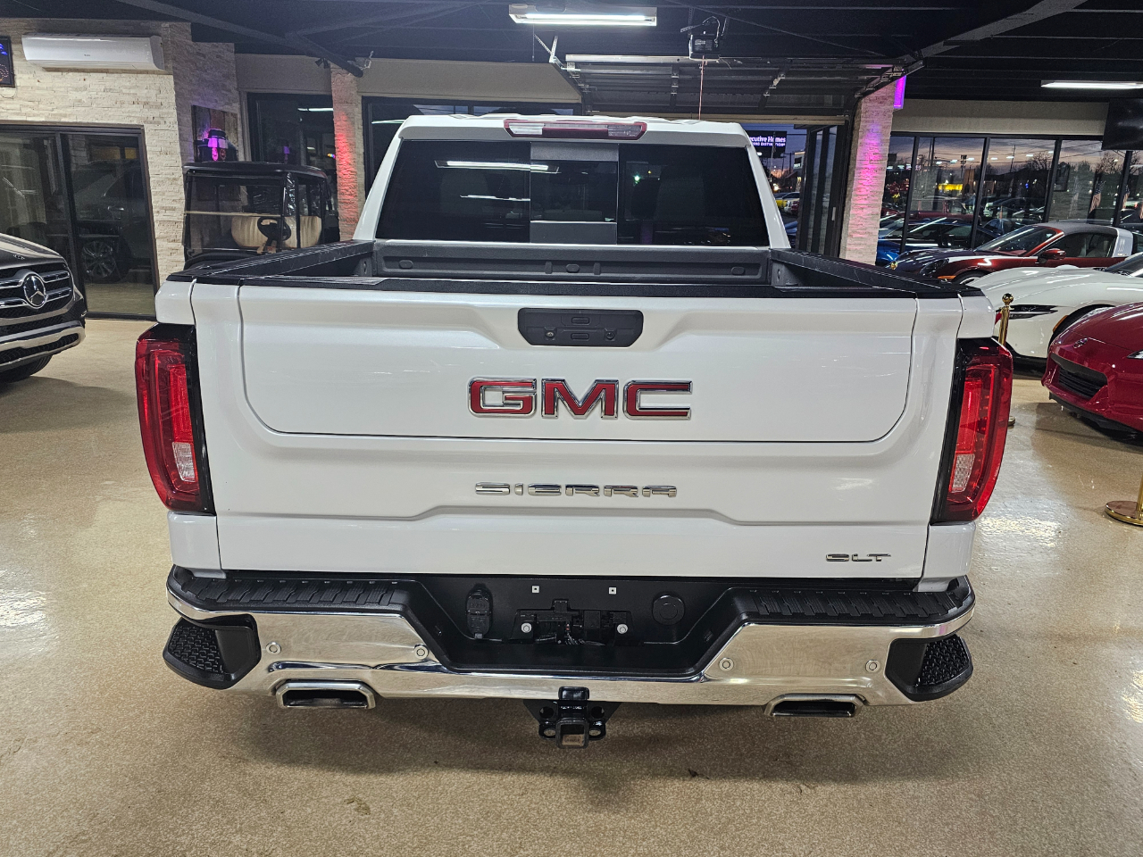 GMC Sierra 1500 4WD Crew Cab 147" SLT 2021