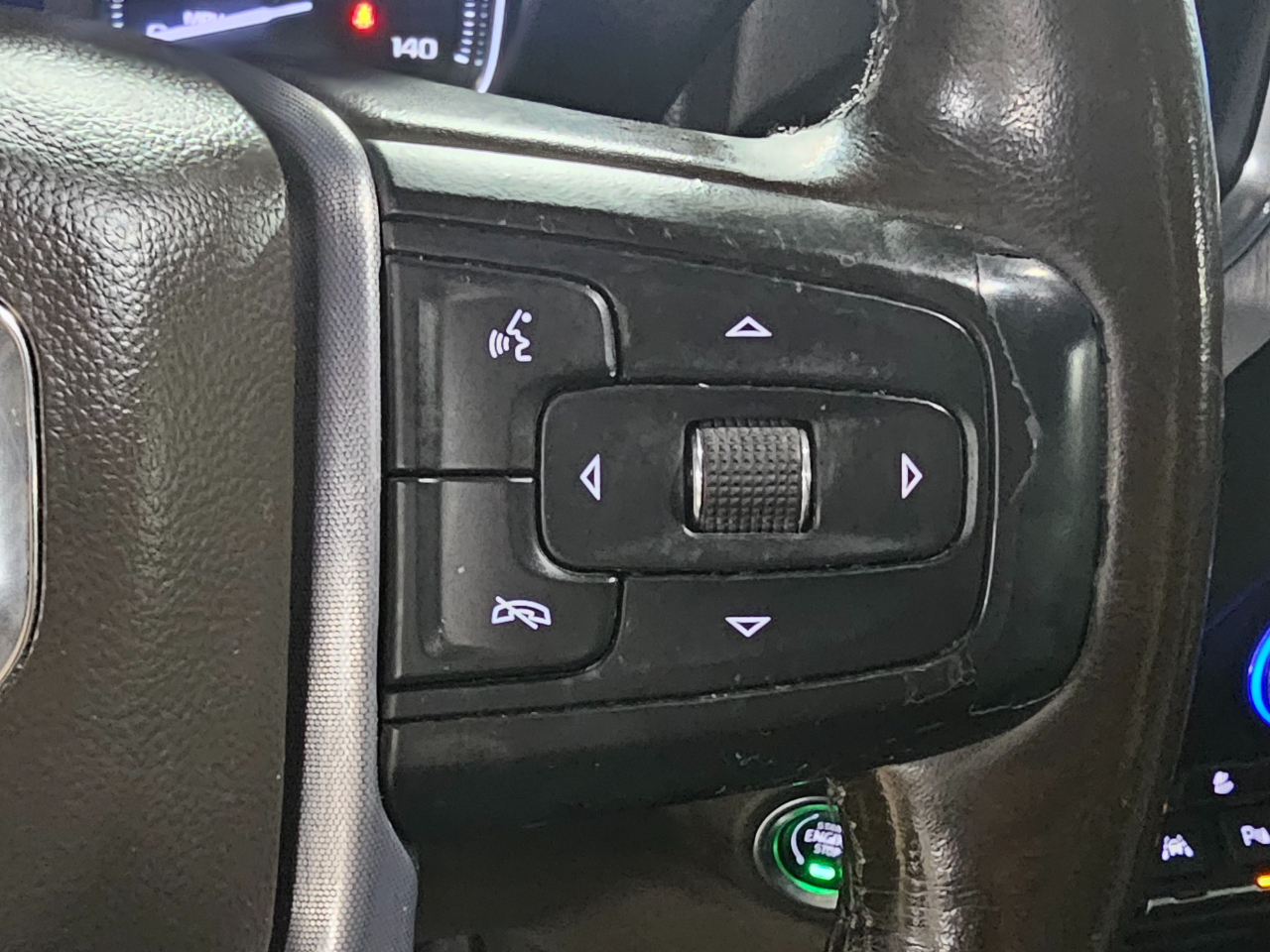 GMC Sierra 1500 4WD Crew Cab 147" SLT 2021