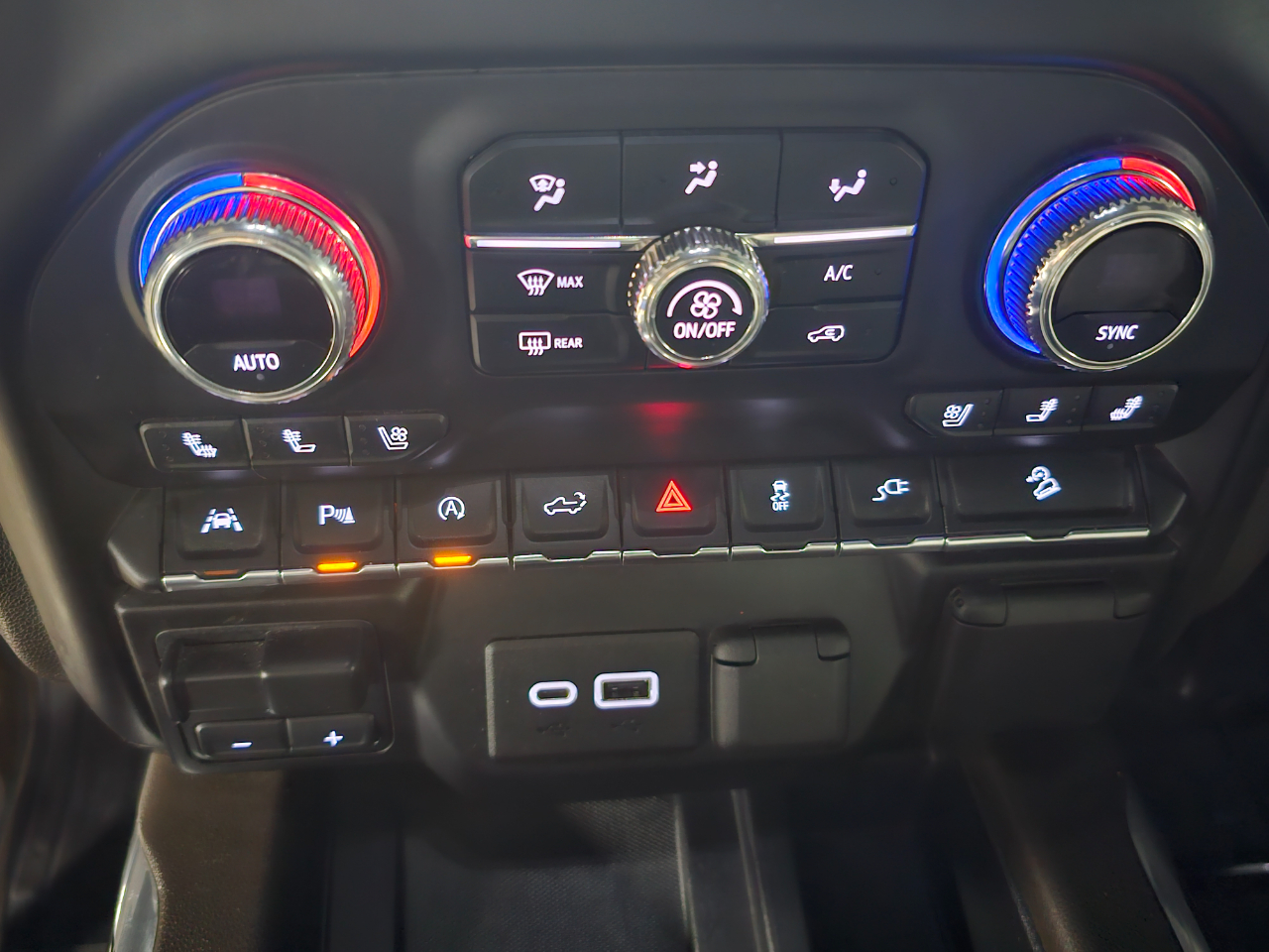 GMC Sierra 1500 4WD Crew Cab 147" SLT 2021