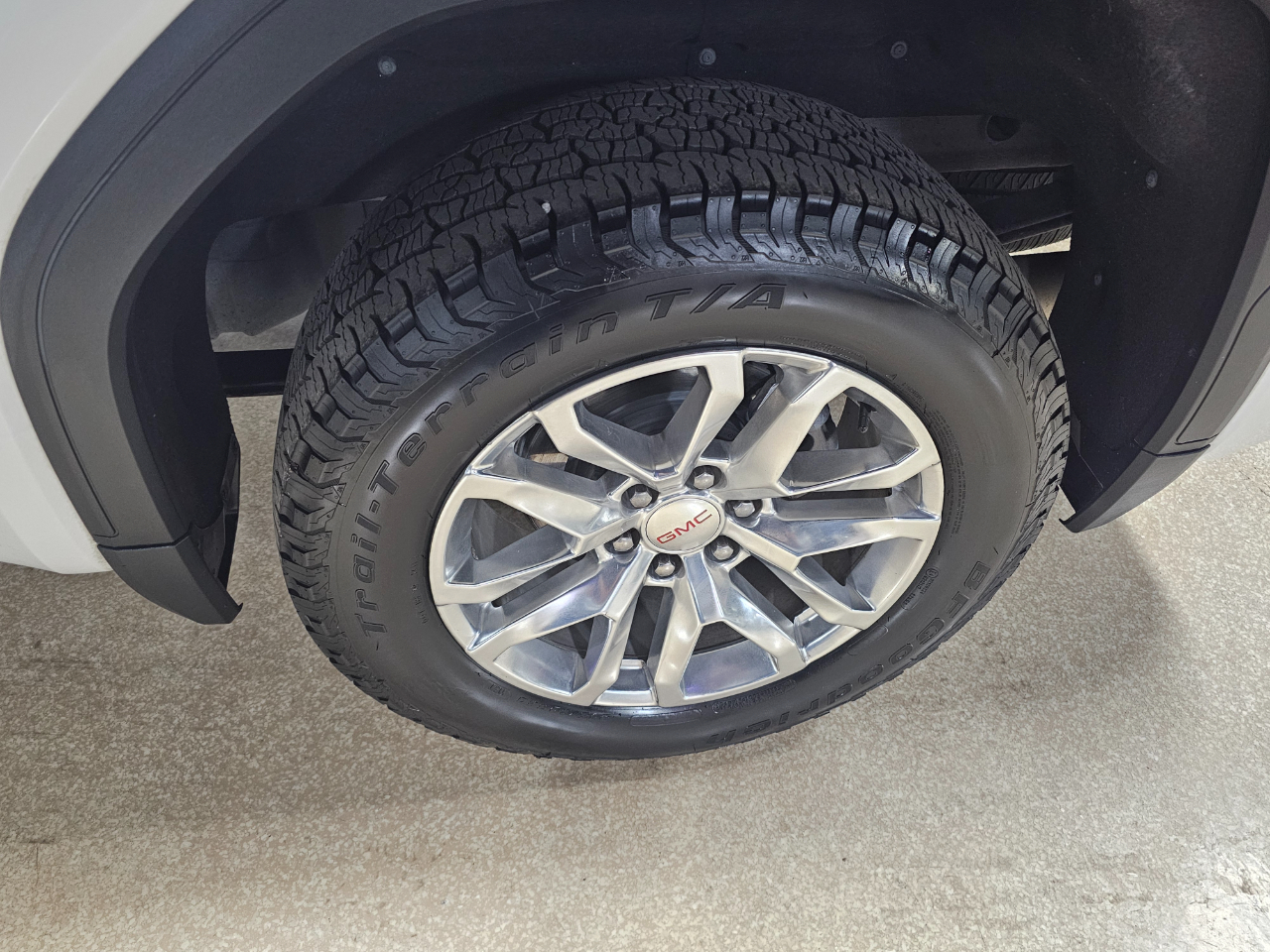 GMC Sierra 1500 4WD Crew Cab 147" SLT 2021