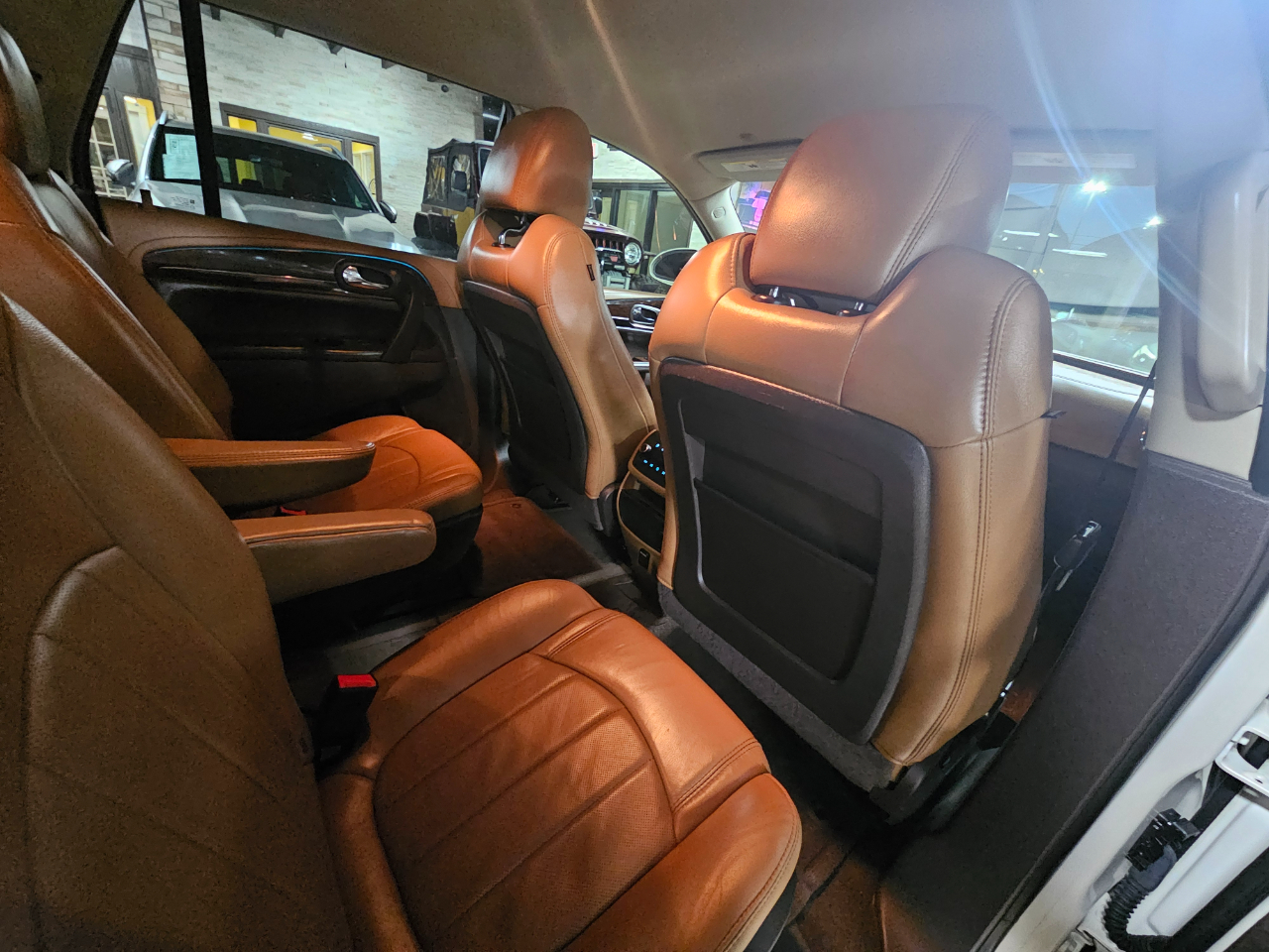 Buick Enclave FWD 4dr Premium 2014