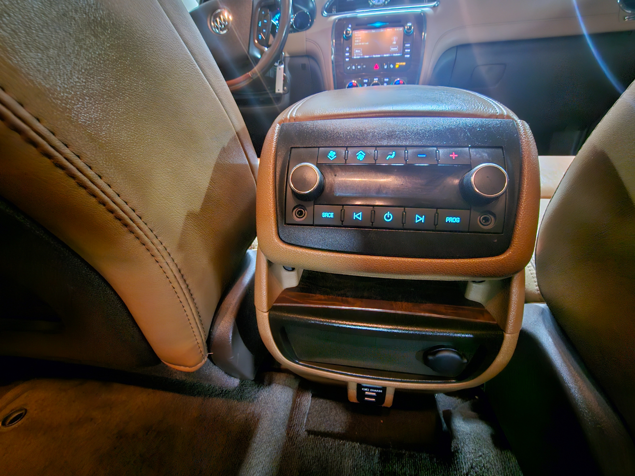 Buick Enclave FWD 4dr Premium 2014