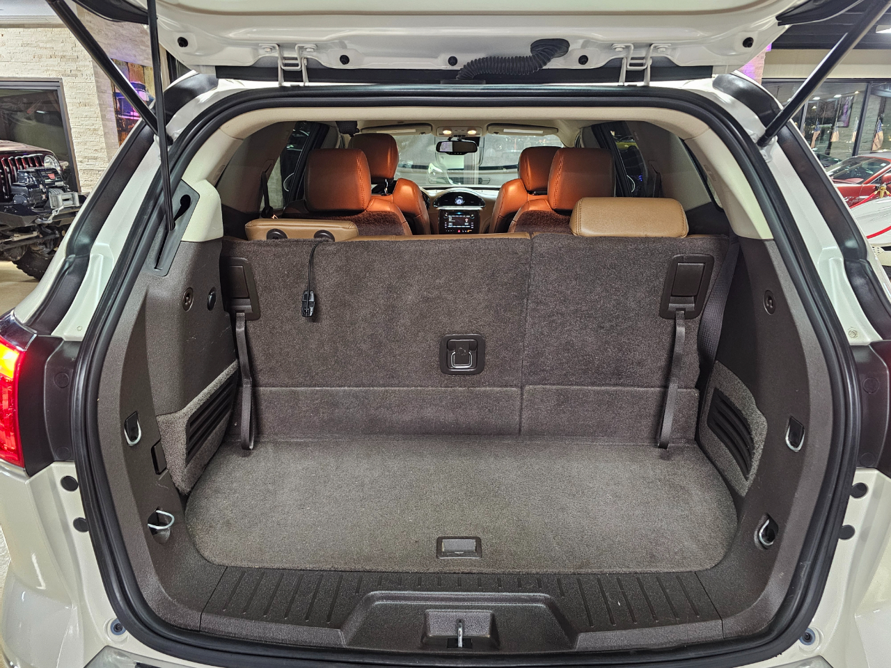 Buick Enclave FWD 4dr Premium 2014