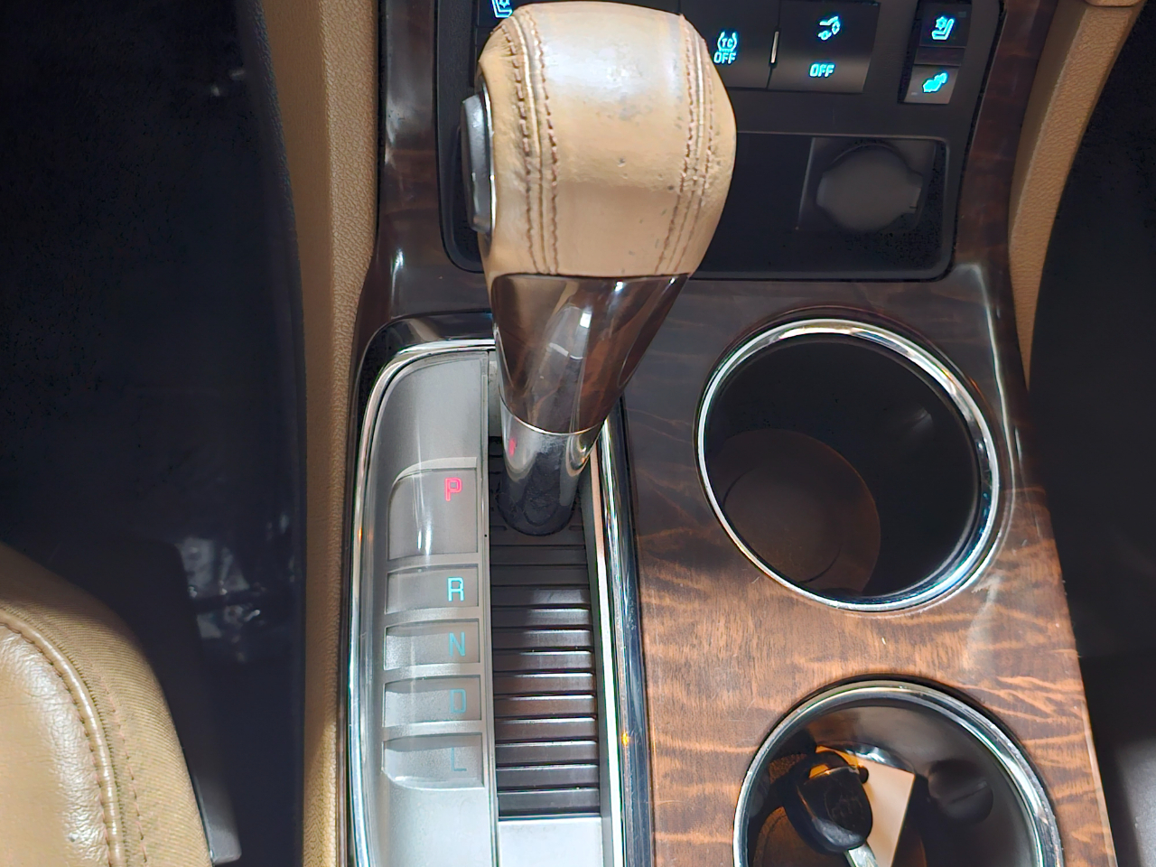 Buick Enclave FWD 4dr Premium 2014