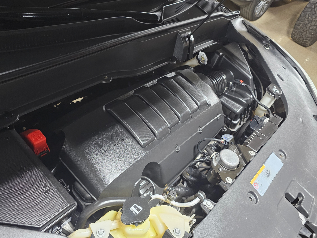 Buick Enclave FWD 4dr Premium 2014