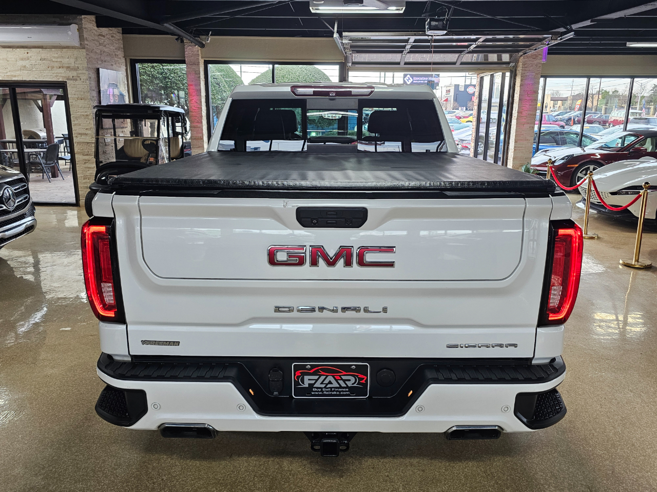 GMC Sierra 1500 4WD Crew Cab 147" Denali 2019