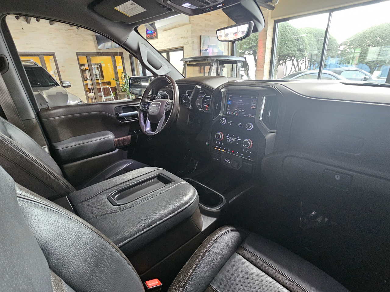 GMC Sierra 1500 4WD Crew Cab 147" Denali 2019