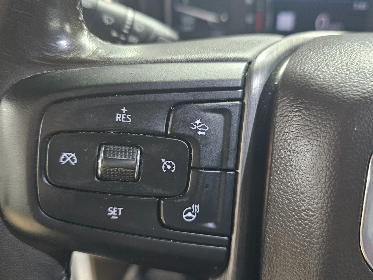 GMC Sierra 1500 4WD Crew Cab 147" Denali 2019