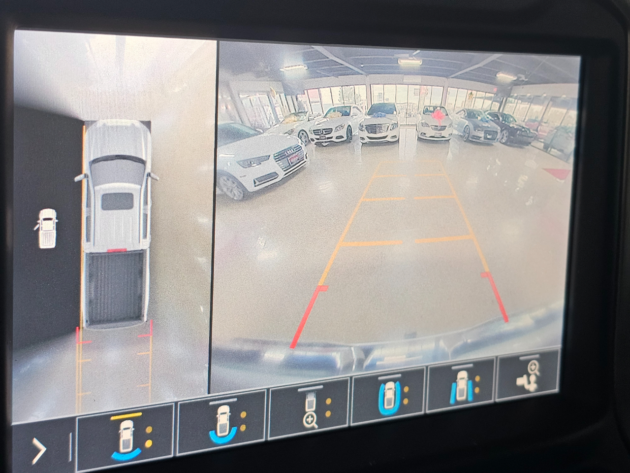 GMC Sierra 1500 4WD Crew Cab 147" Denali 2019