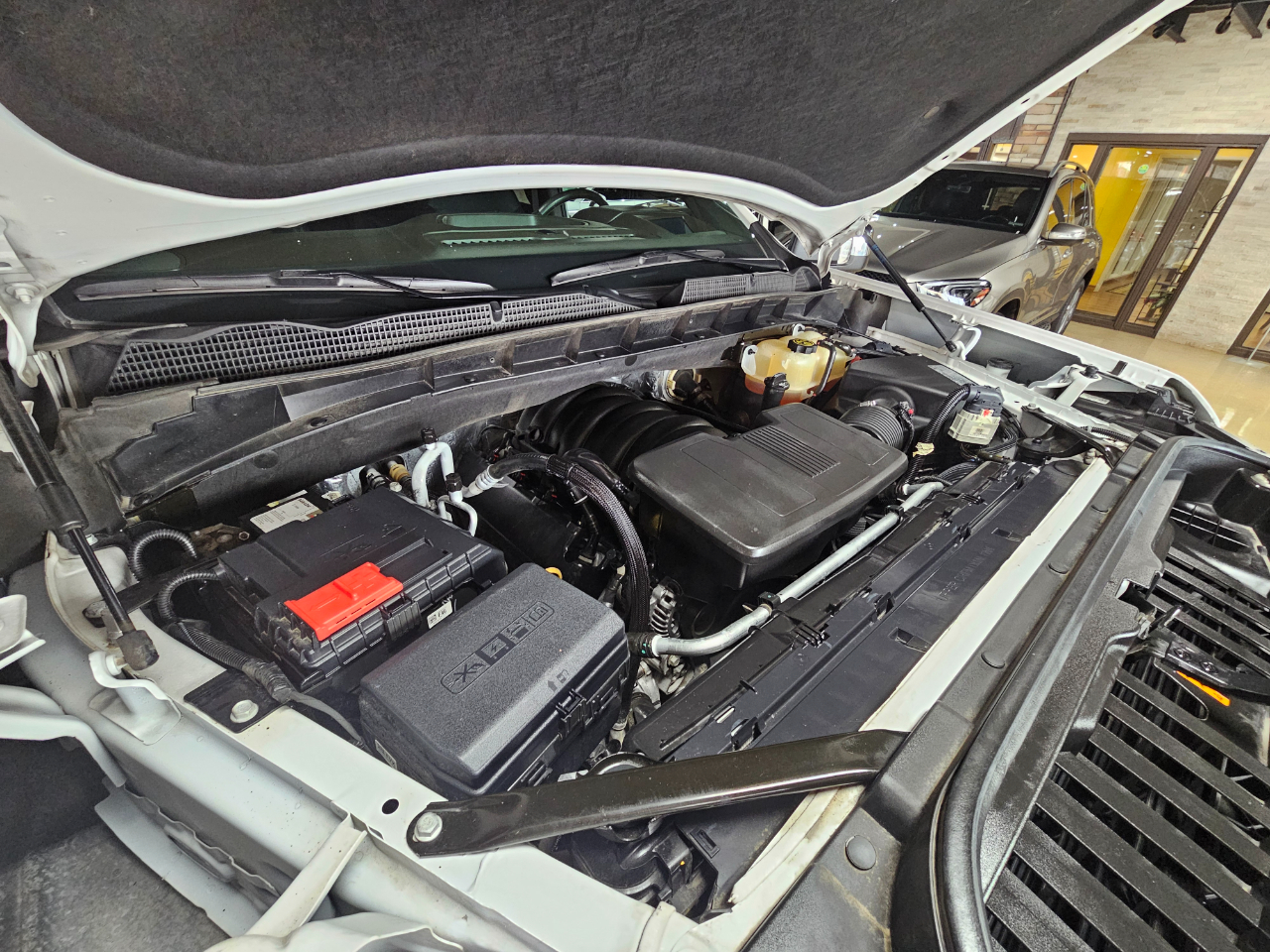 GMC Sierra 1500 4WD Crew Cab 147" Denali 2019