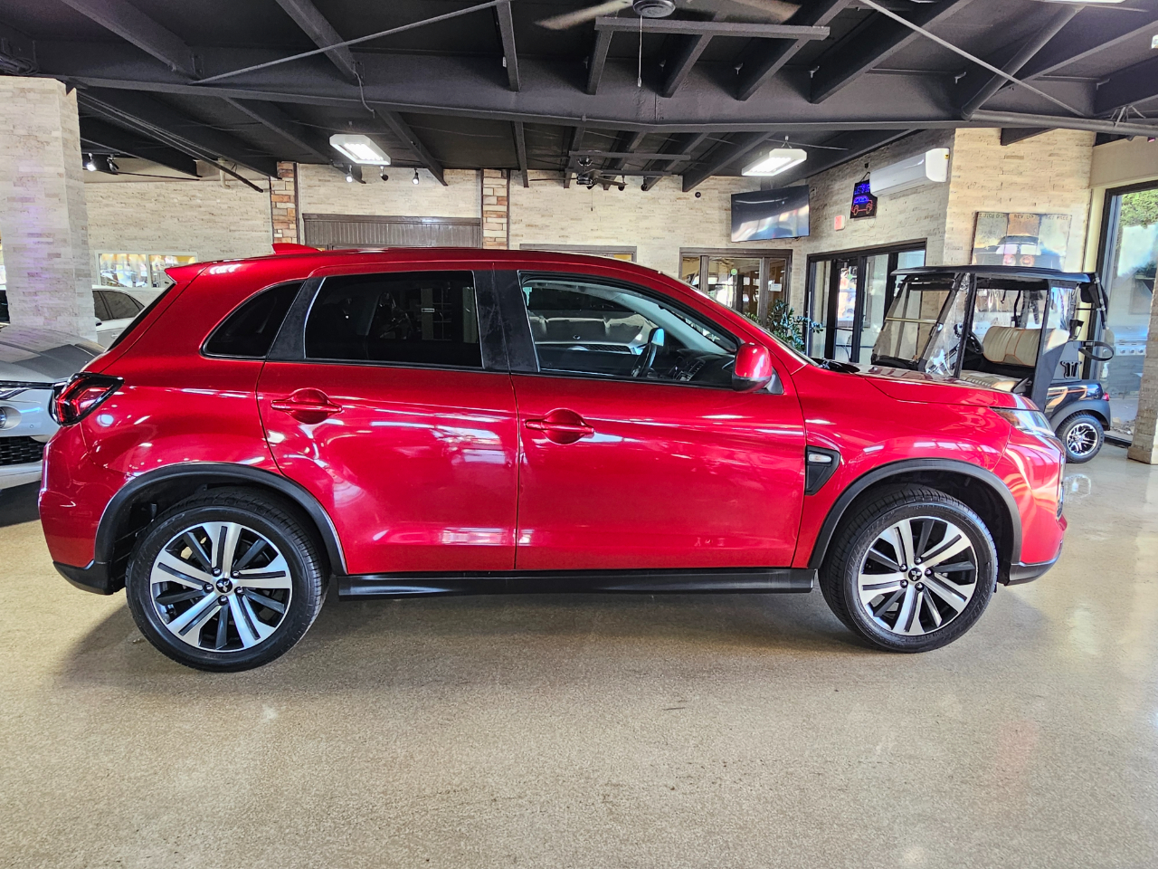 Mitsubishi Outlander Sport ES 2.0 AWC CVT 2021