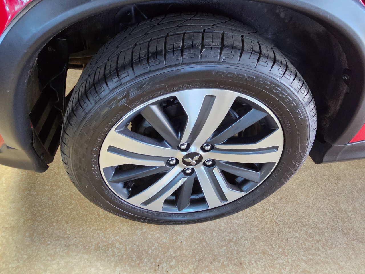 Mitsubishi Outlander Sport ES 2.0 AWC CVT 2021