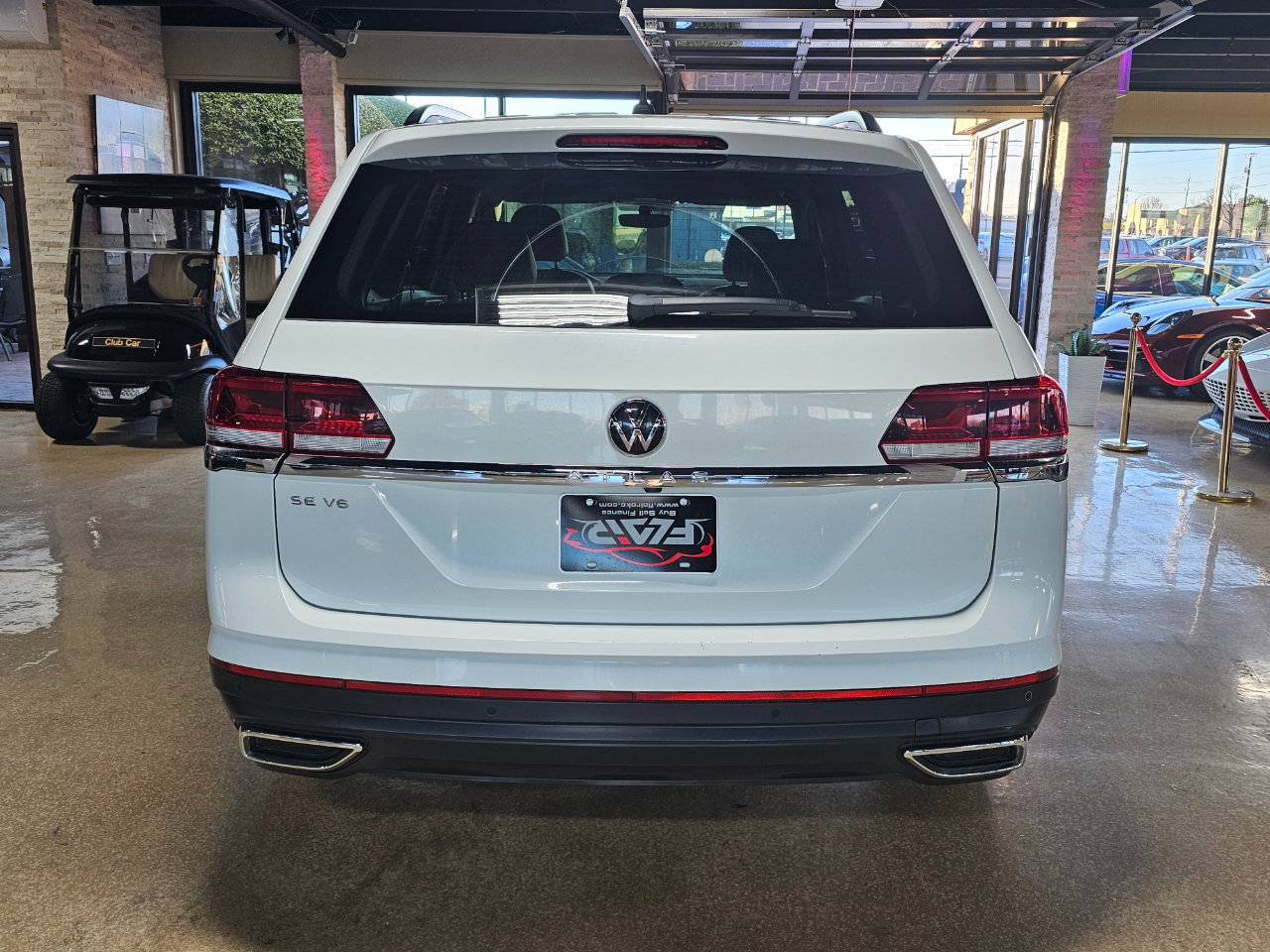 Volkswagen Atlas 3.6L V6 SE w/Technology FWD *Ltd Avail* 2021