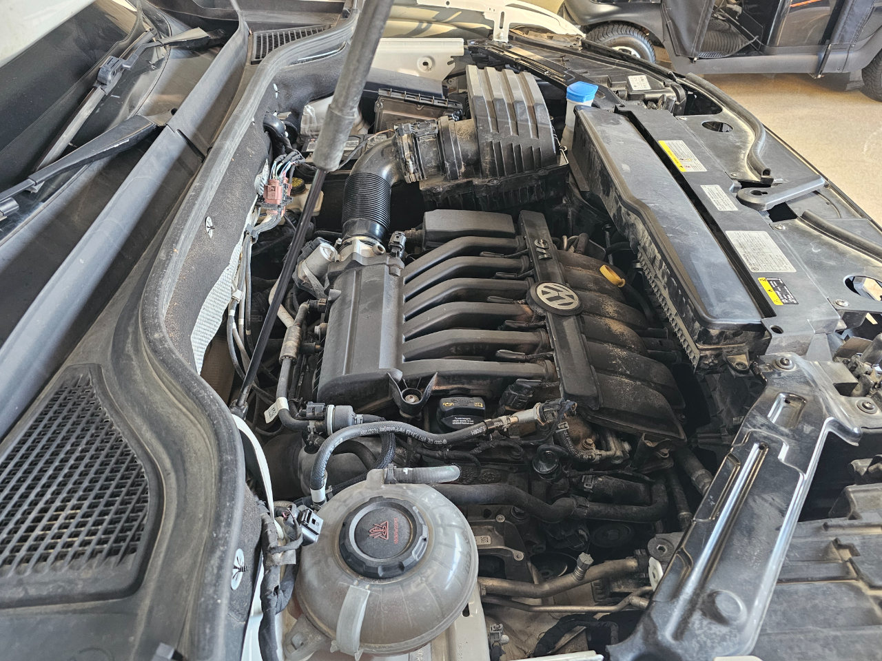 Volkswagen Atlas 3.6L V6 SE w/Technology FWD *Ltd Avail* 2021