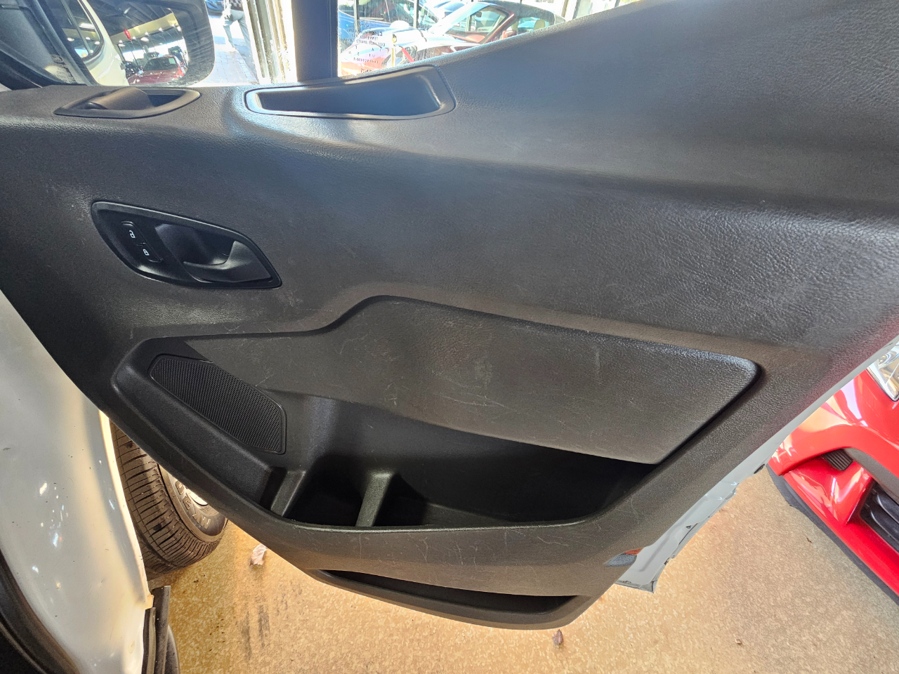 Ford Transit Passenger Wagon T-350 148" Low Roof XL RWD 2021