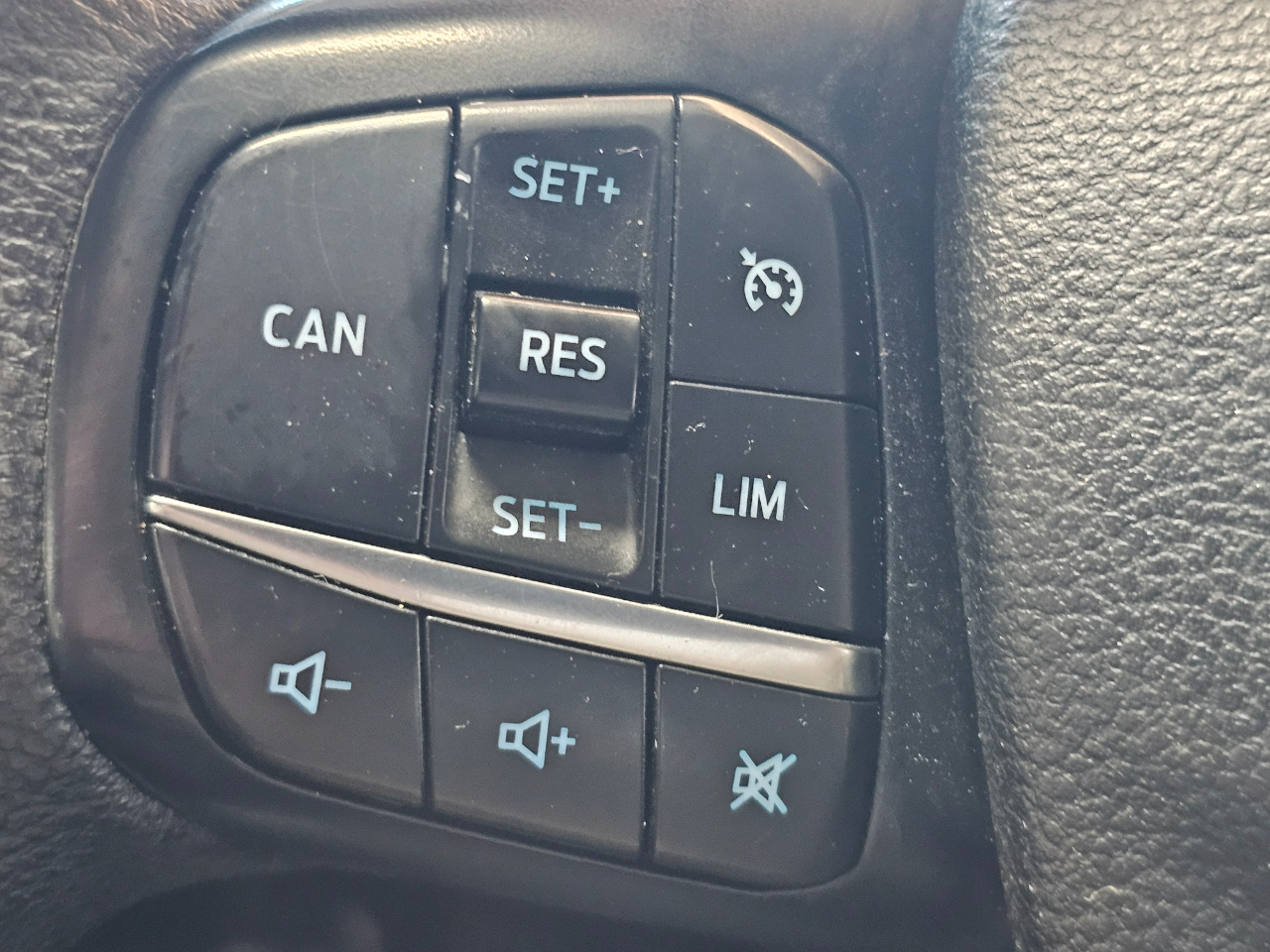 Ford Transit Passenger Wagon T-350 148" Low Roof XL RWD 2021