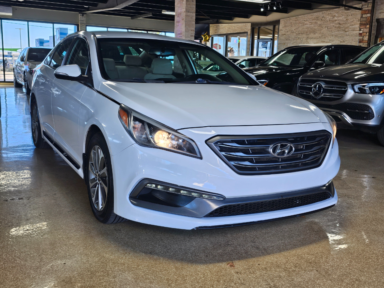 Hyundai Sonata Sport 2.4L 2017
