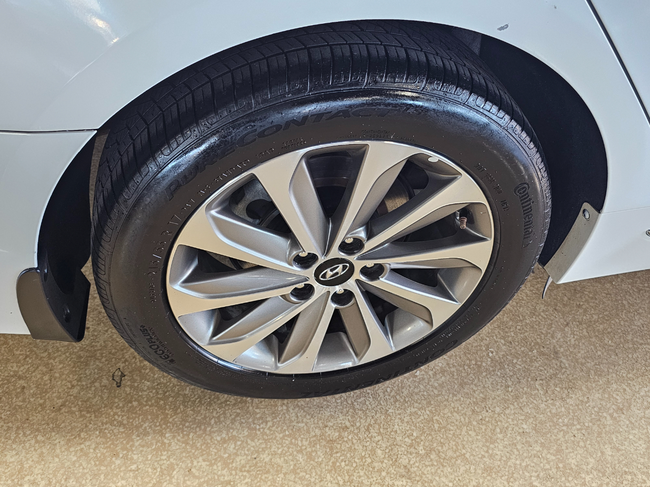 Hyundai Sonata Sport 2.4L 2017