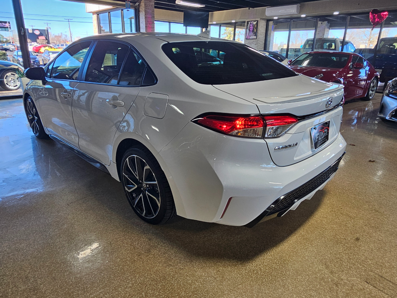 Toyota Corolla SE CVT (Natl) 2020