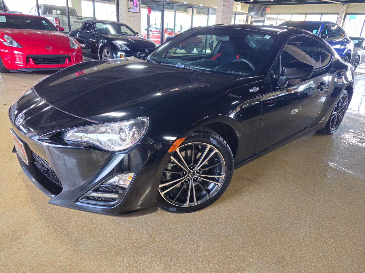Scion FR-S 2dr Cpe Man (Natl) 2015