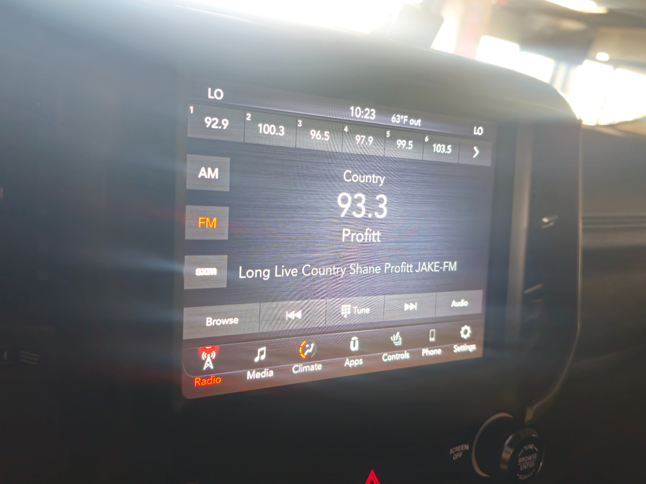 RAM 1500 Laramie 4x4 Crew Cab 5'7" Box 2021