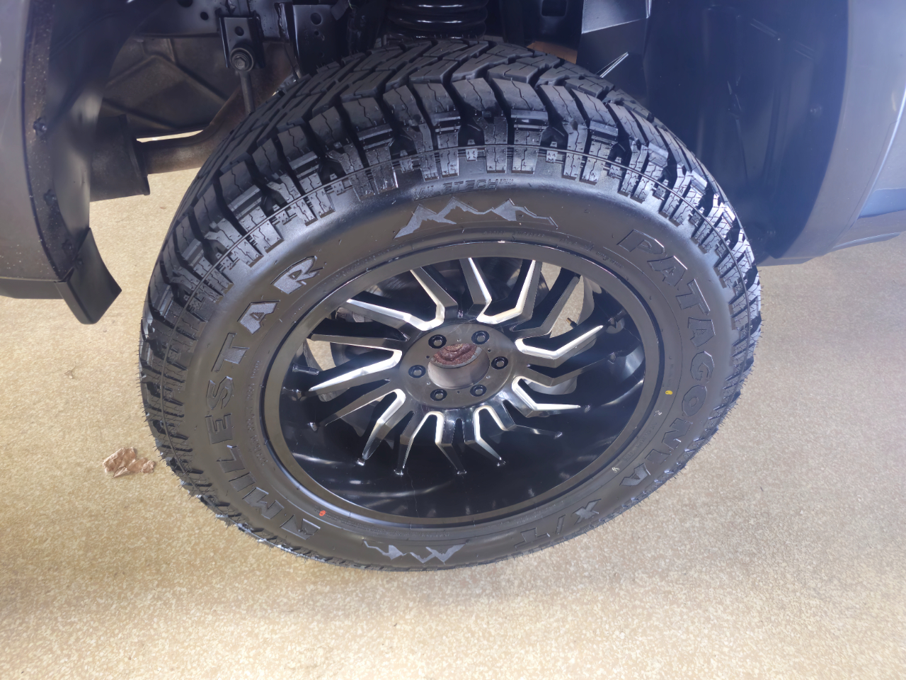 RAM 1500 Laramie 4x4 Crew Cab 5'7" Box 2021