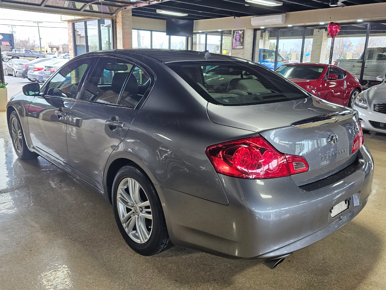 Infiniti G25 Sedan 4dr Journey RWD 2011