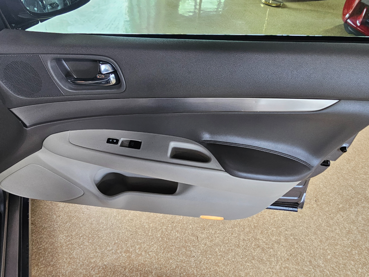 Infiniti G25 Sedan 4dr Journey RWD 2011