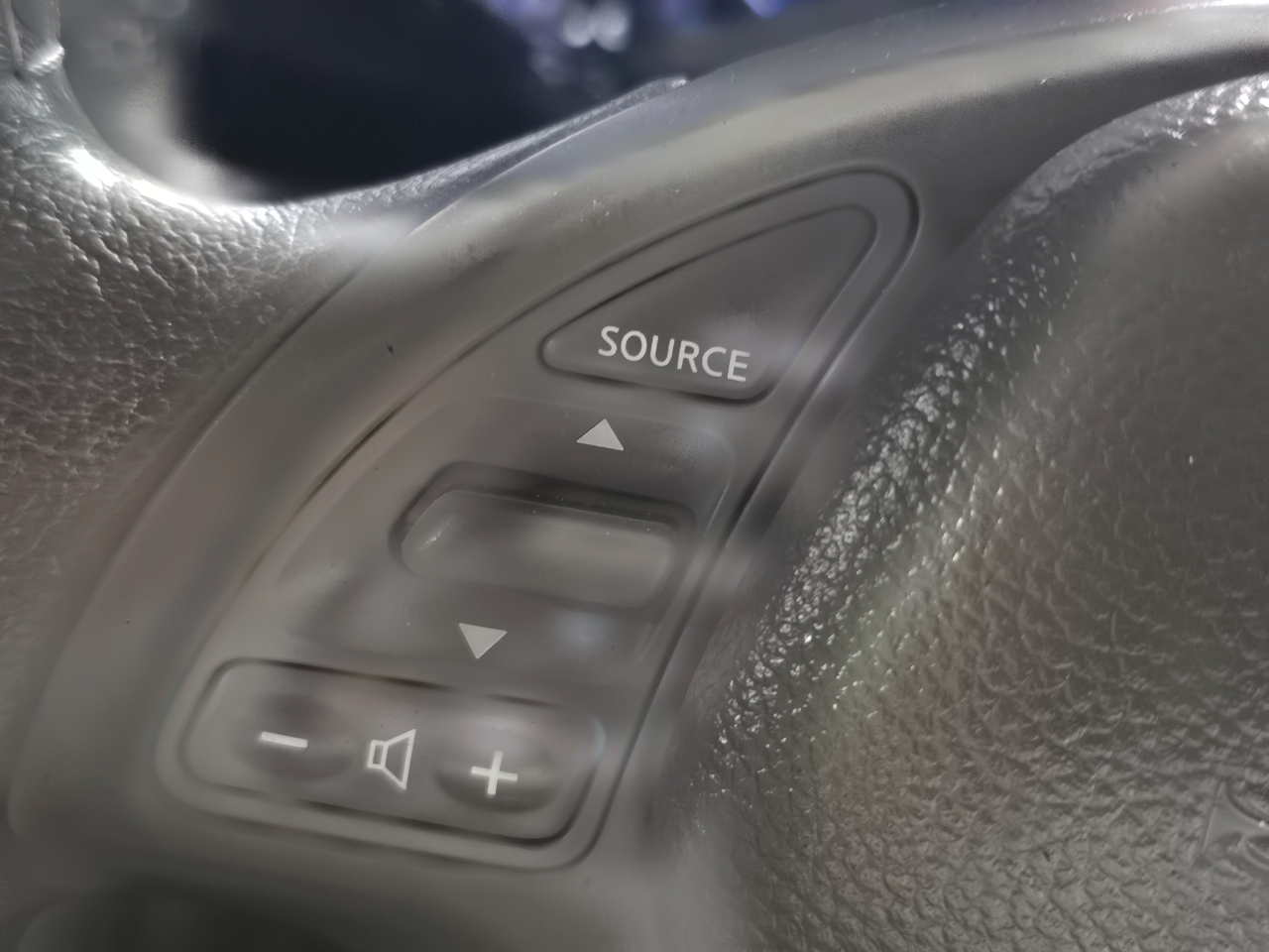 Infiniti G25 Sedan 4dr Journey RWD 2011