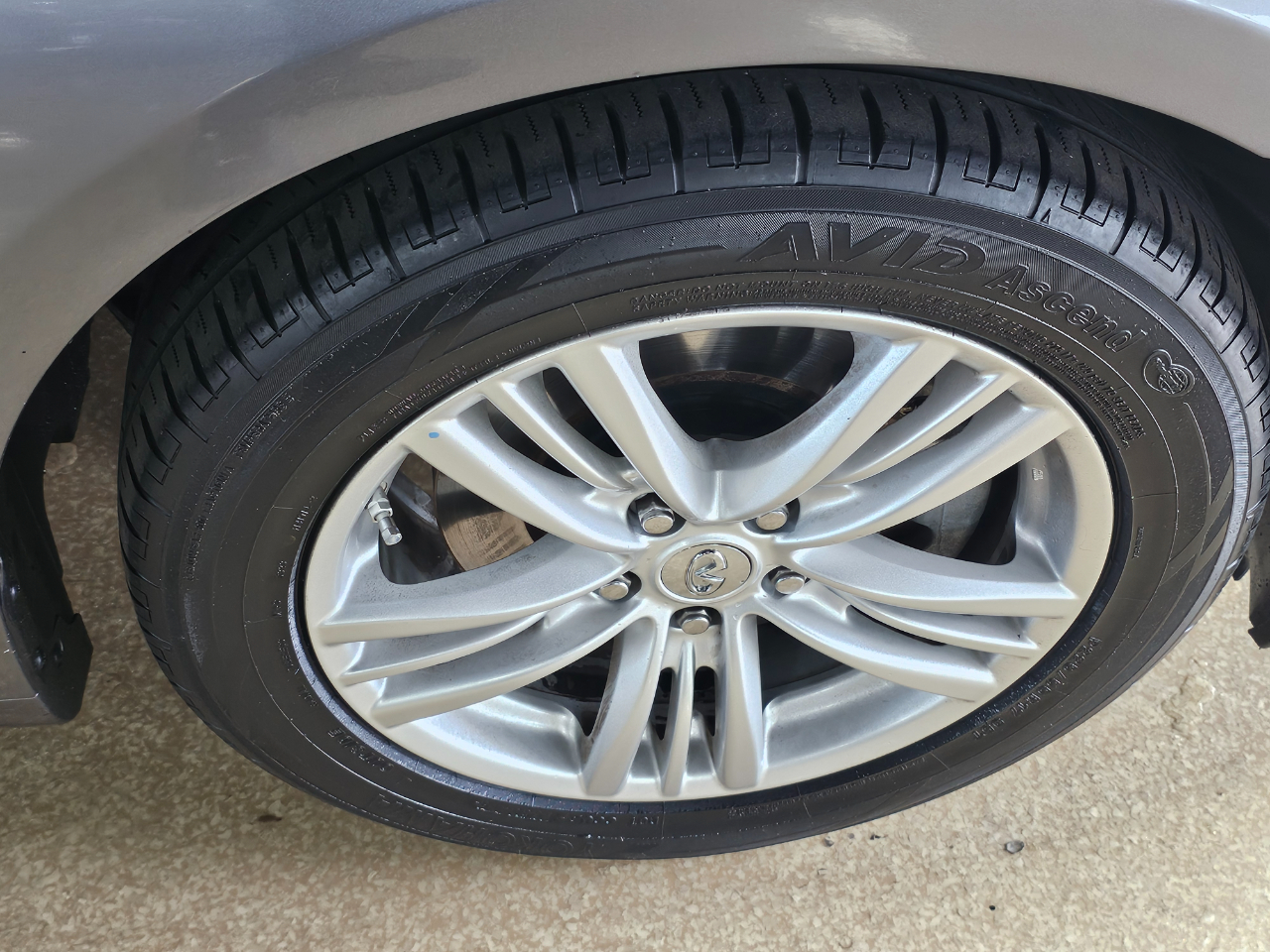 Infiniti G25 Sedan 4dr Journey RWD 2011