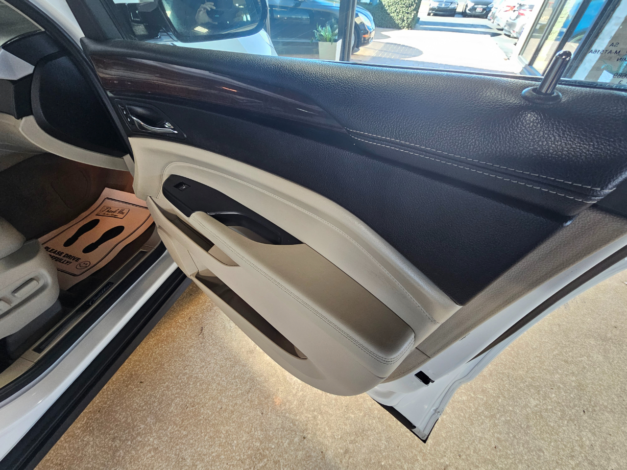 Cadillac SRX FWD 4dr Luxury Collection 2013