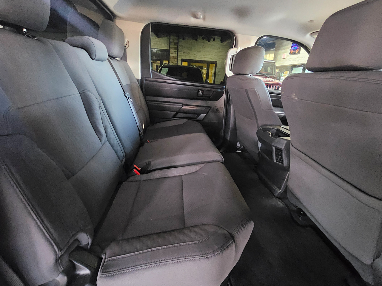 Toyota Tundra 4WD SR CrewMax 5.5' Bed (Natl) 2023