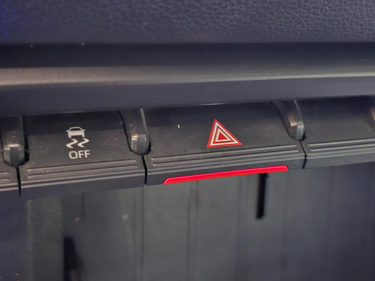 Toyota Tundra 4WD SR CrewMax 5.5' Bed (Natl) 2023